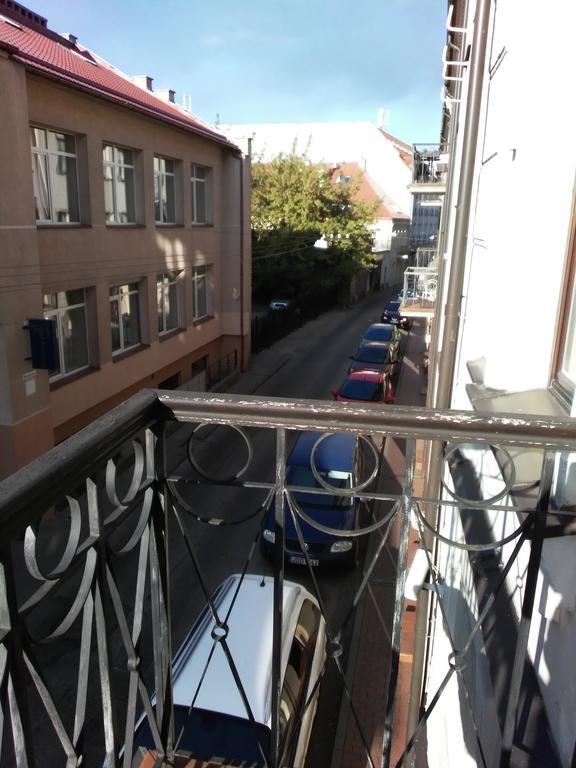 Like Home Apartments - 2 Rooms With Balcony VNO Exteriör bild
